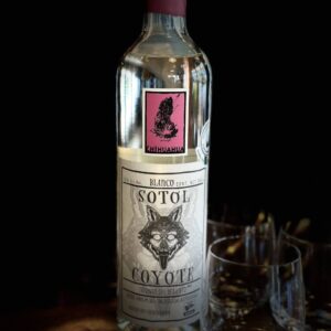 Coyote Triunfo Del Desierto Chihuahua Sotol 50%