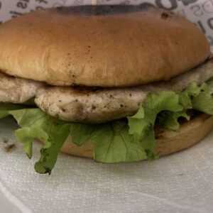 Sajtos csirke steak burger